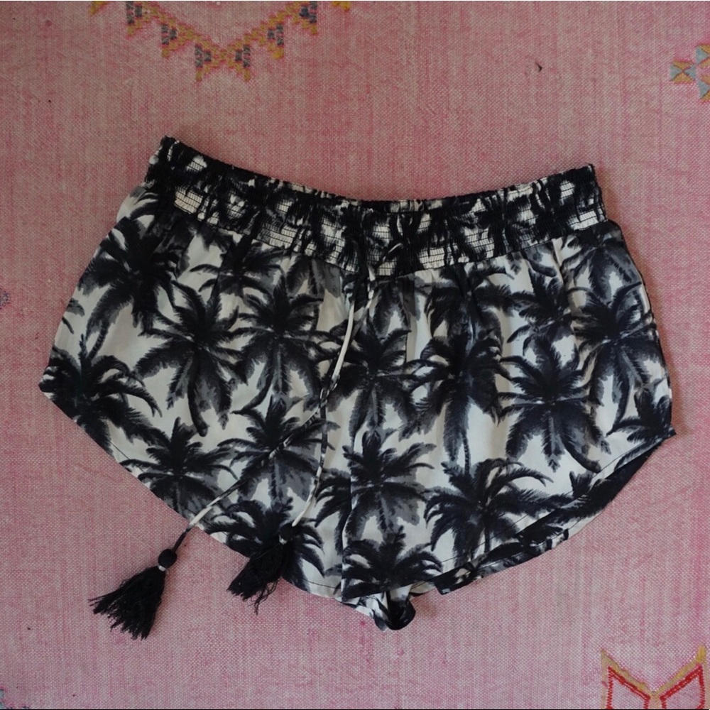 Amuse society palm tree print shorts with tassels